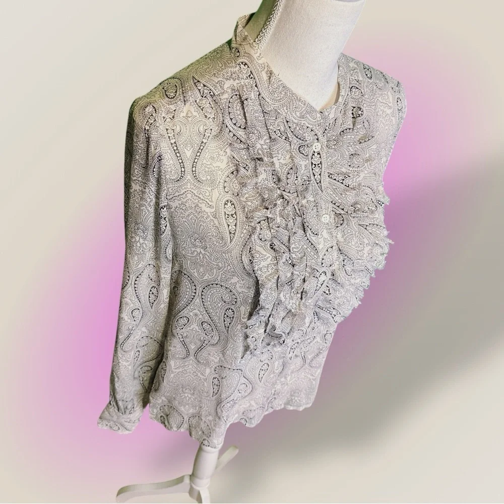 J. Crew 100% Silk ‘Faded Paisley Flouncette Blouse’ in White & Black Size 6